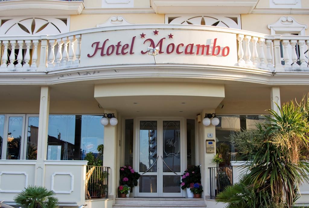 Hotel Mocambo Piscina E Spiaggia San Benedetto del Tronto Exteriér fotografie