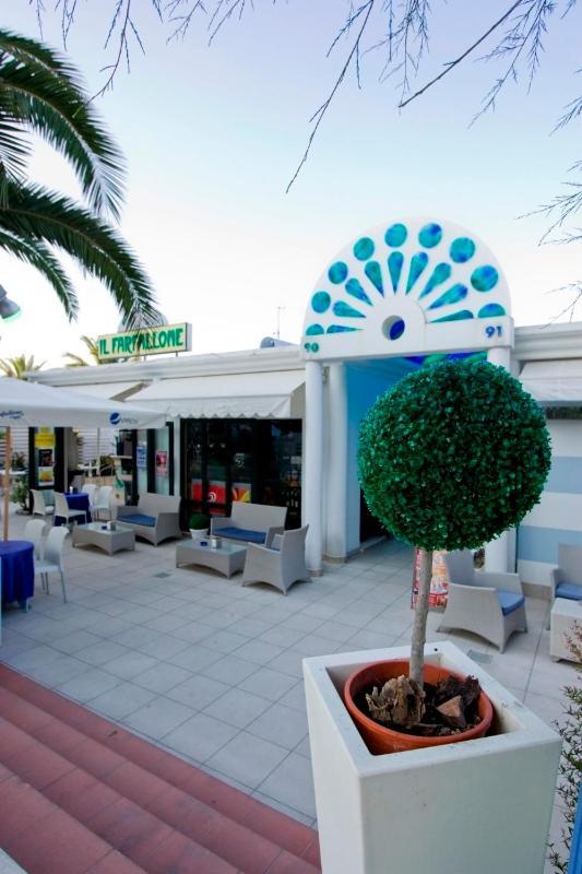 Hotel Mocambo Piscina E Spiaggia San Benedetto del Tronto Exteriér fotografie
